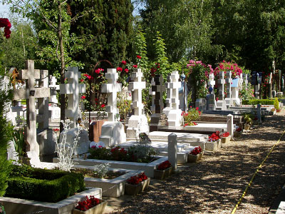 Кладбище Sainte-Geneviève-des-Bois